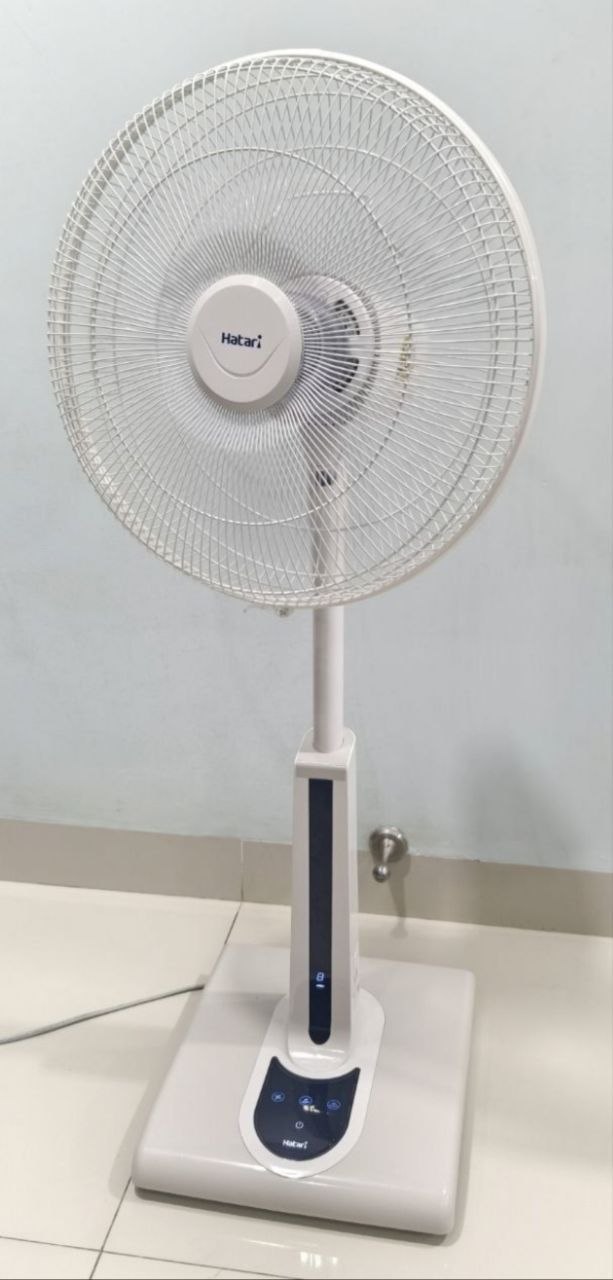 Продаётся новый вентилятор Hatari HT-S16R2 (Тайланд) с пультом, тихий и мощный.