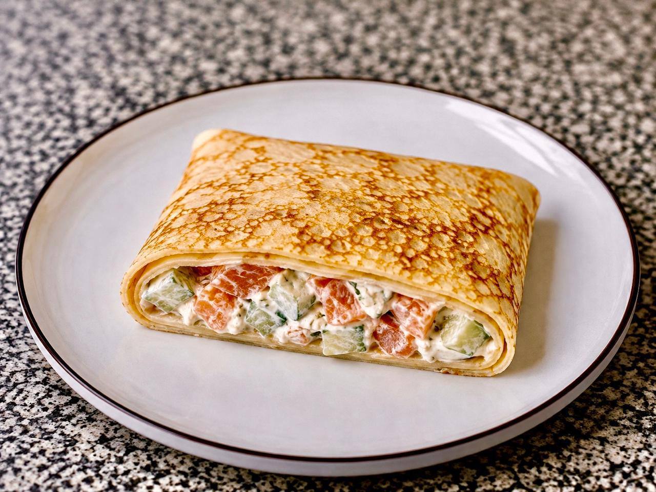Предлагаются блины с разнообразными начинками: сытные (Цезарь…