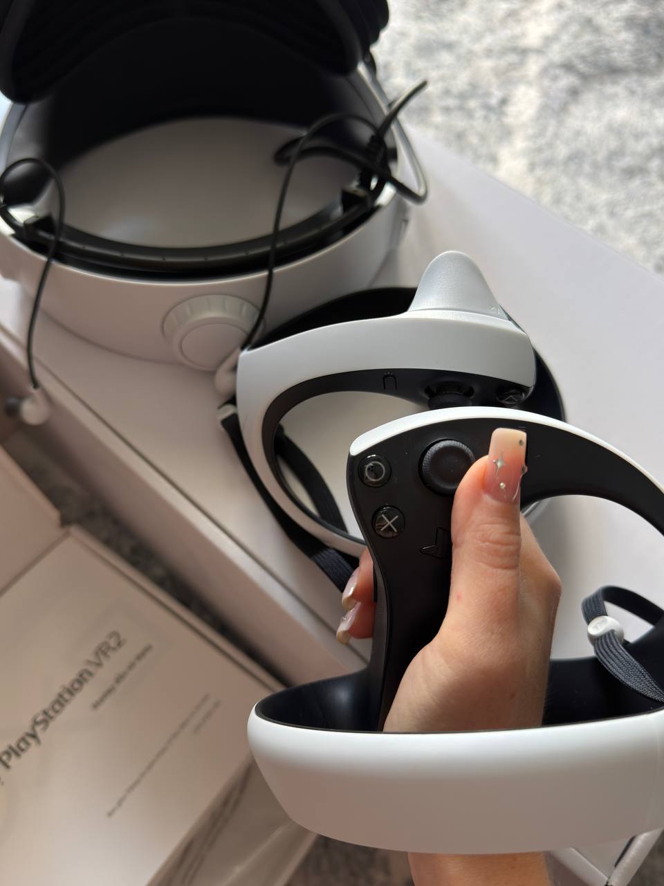 Фото 2: Продаётся Sony PlayStation VR2 в отличном состоянии