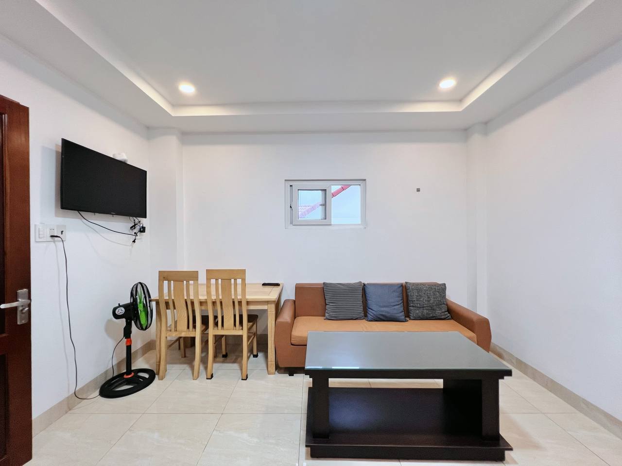 Сдаётся квартира 50 м² с двумя спальнями, кухней и одним санузлом в районе Тан Лап.
