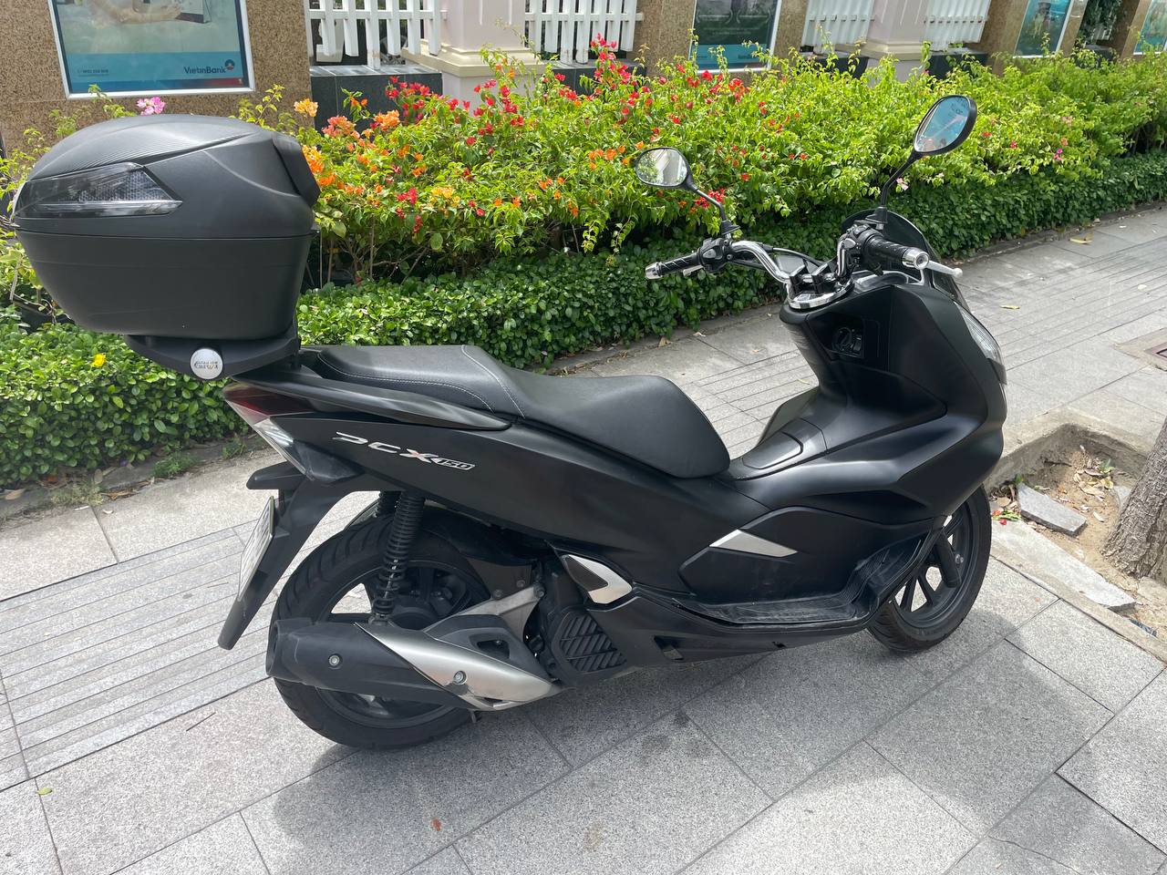 Продаётся Honda PCX 150 2022 года в отличном состоянии