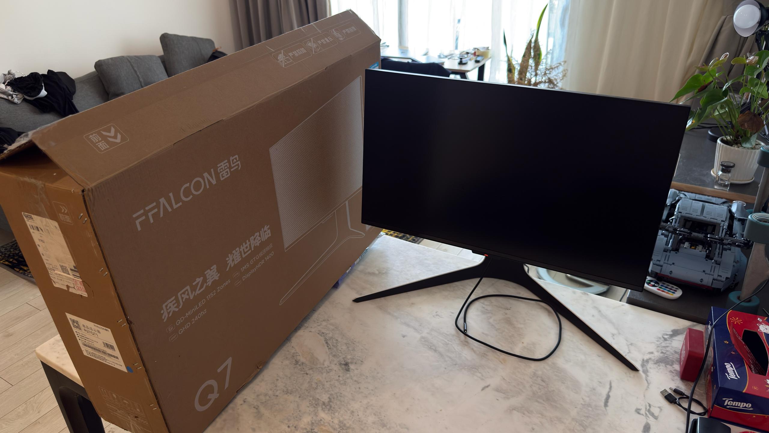 Продаётся монитор Falcon q7 с MiniLED матрицей, 240 Гц, 2K разрешение,