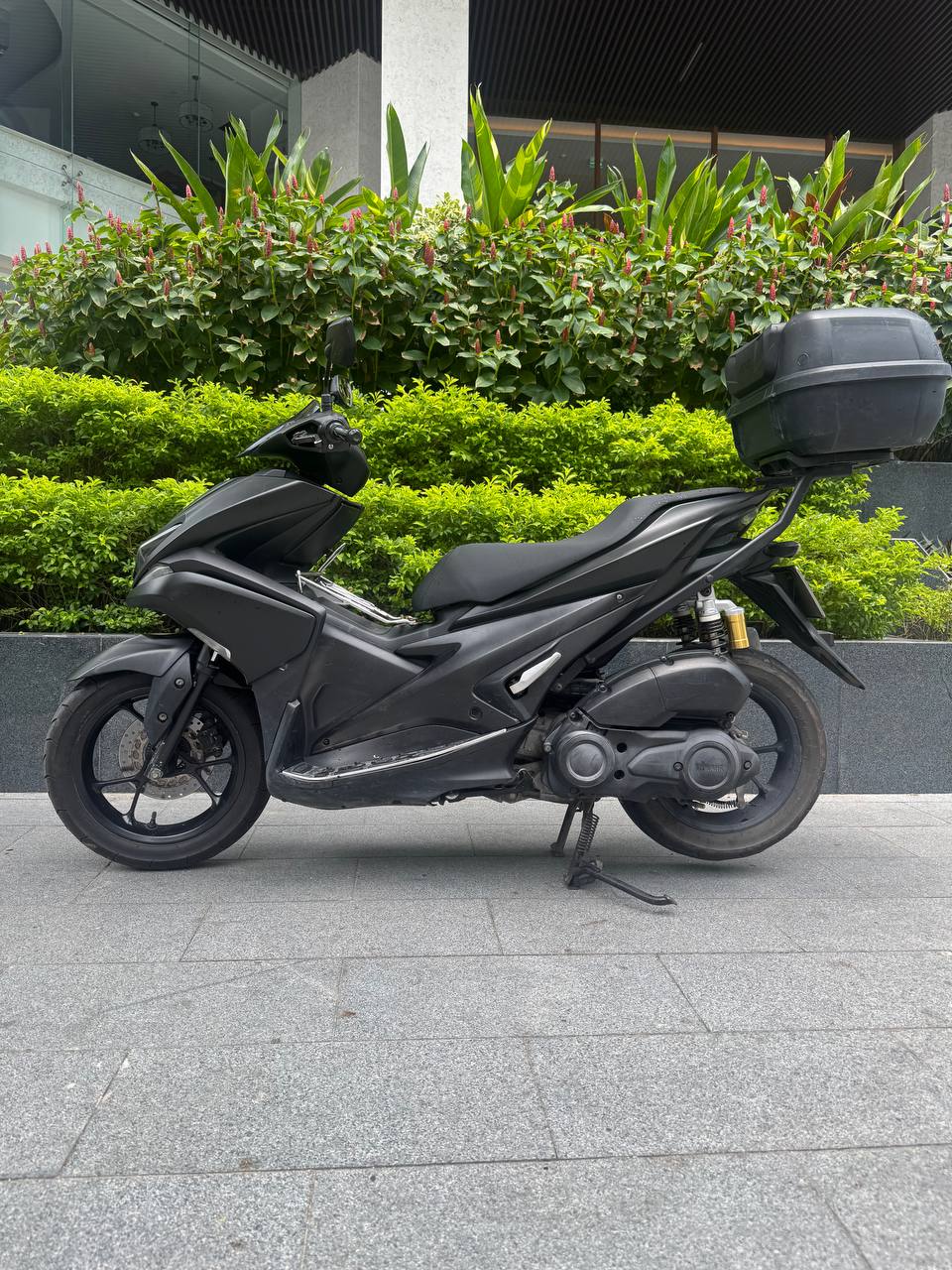 Продаётся Yamaha NVX 155 2017 года, пробег 30 000 км