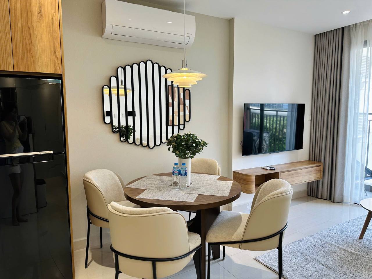 Фото 2: Сдаётся квартира в Vinhomes Grand Park, 1PN+ с полной меблировкой