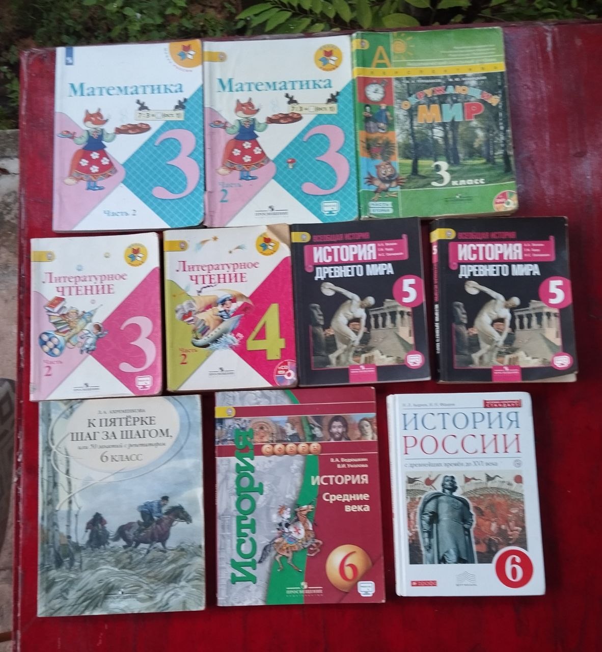 Фото 2: Продаются учебники и книги в Муйне, цены от 50 долларов