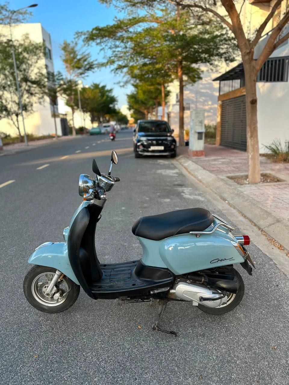 Скутер Honda Scoopy 50cc 2021 года в отличном состоянии, полностью обс
