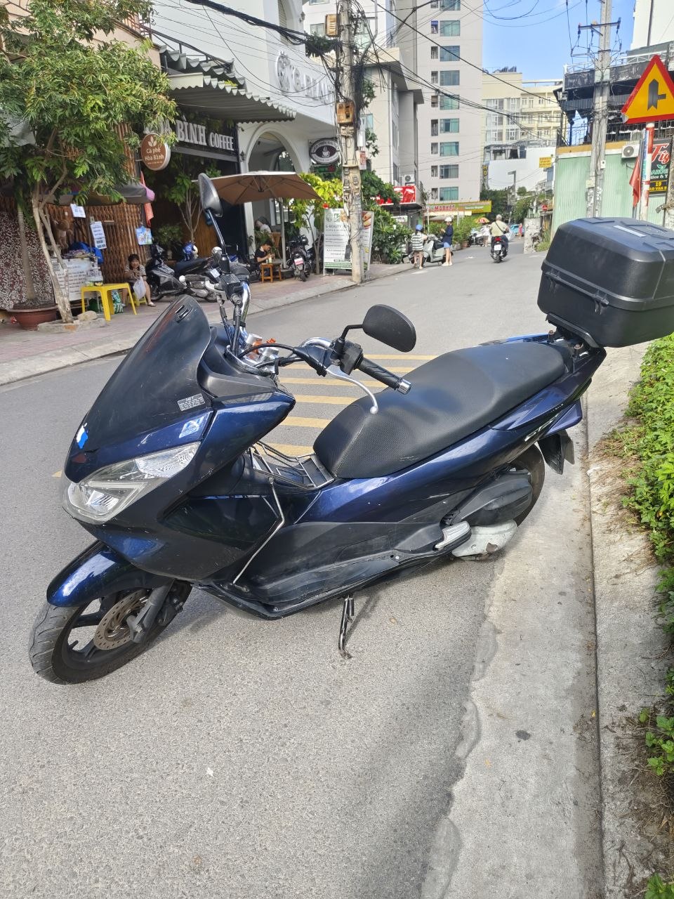 Фото 3: Продаётся Honda PCX 2, 125 куб