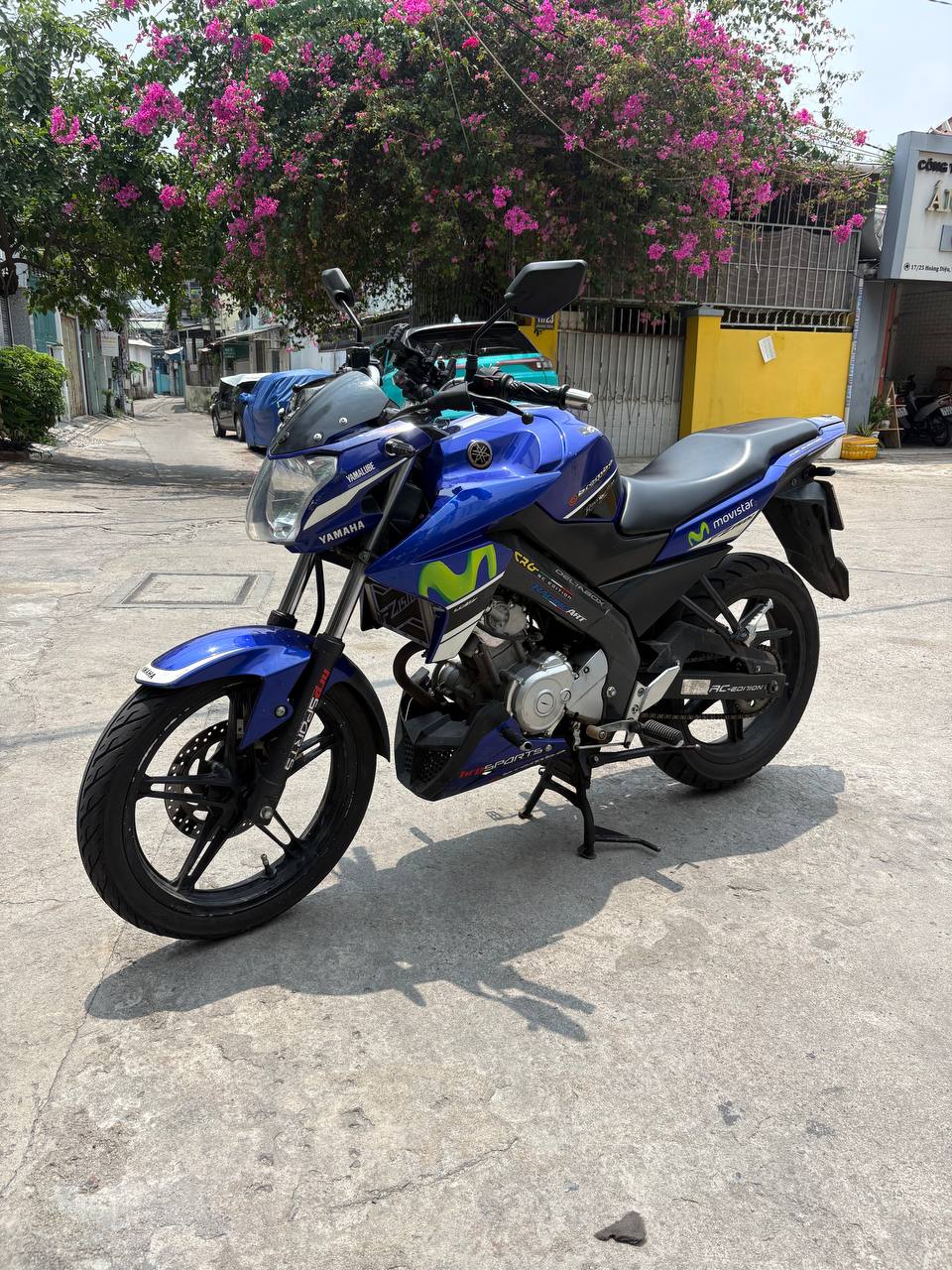 Байк FZ 150cc сдаётся в аренду: 350 000 VND в сутки, 2 000 000 VND в неделю, 2 800 000…