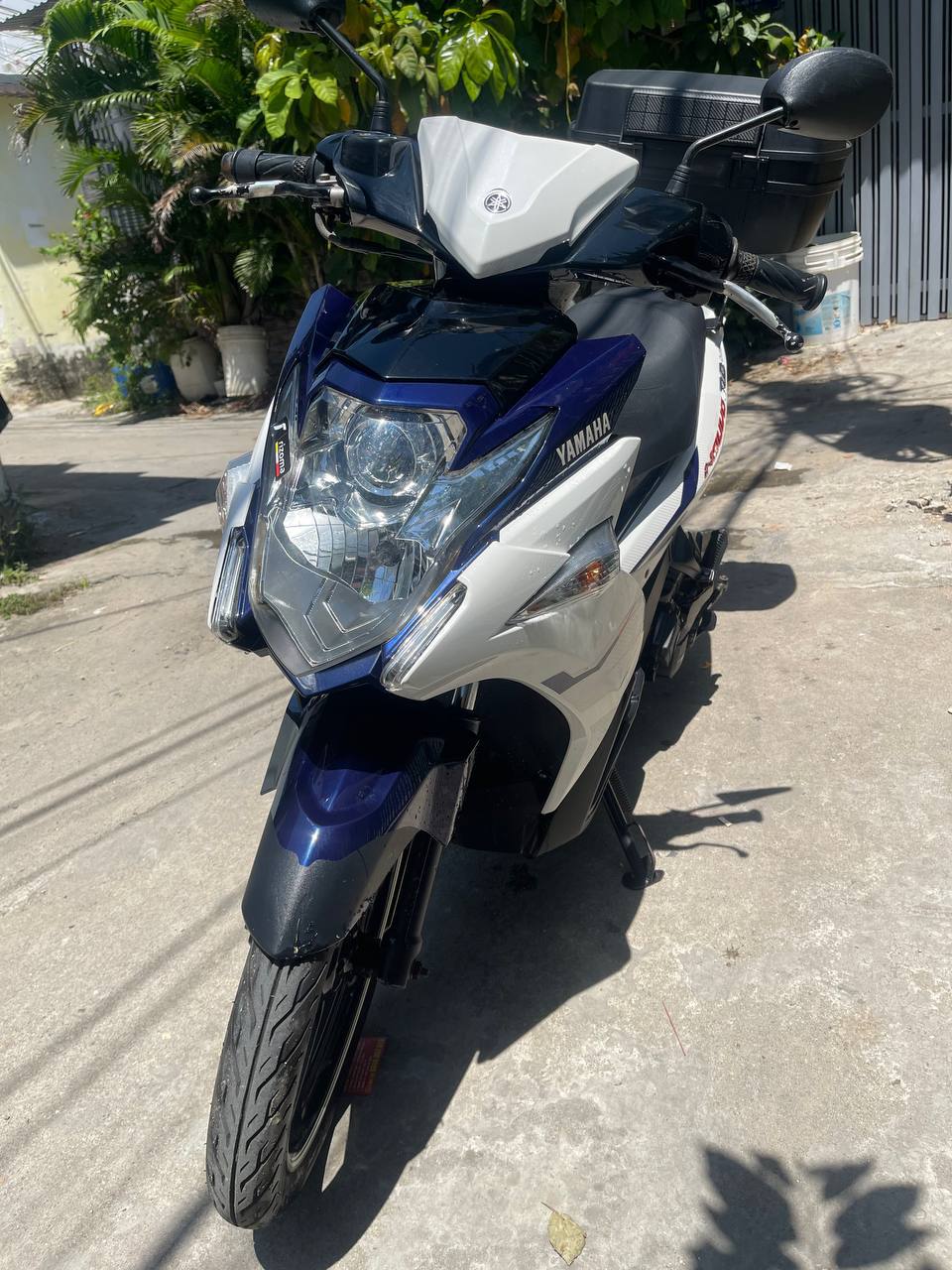 Продаётся скутер Yamaha Nouvo SX 125cc в хорошем состоянии, владелец пользовался им 2…