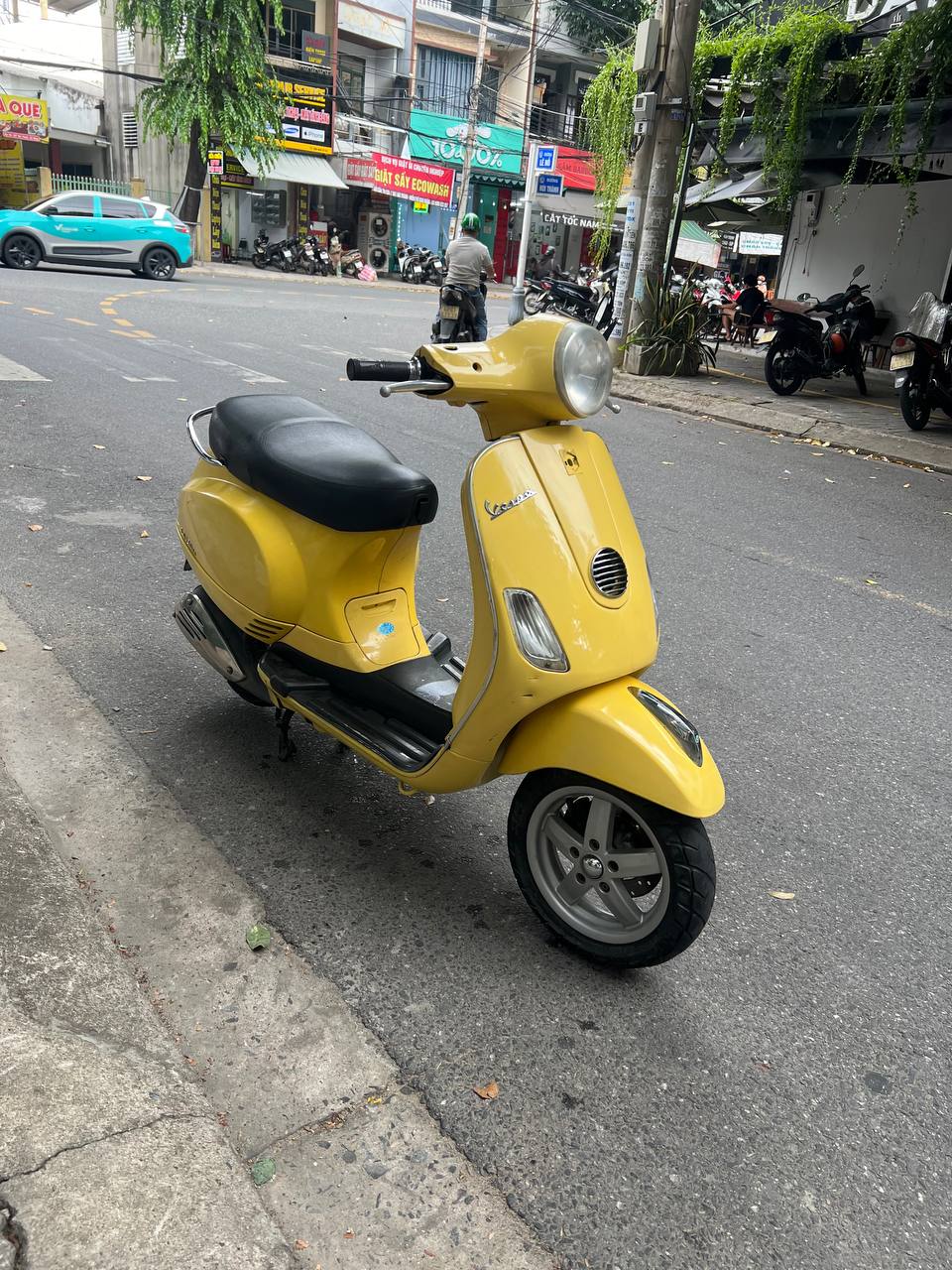 Фото 2: Продаётся Vespa LX 150, конец 2011 года (2012)