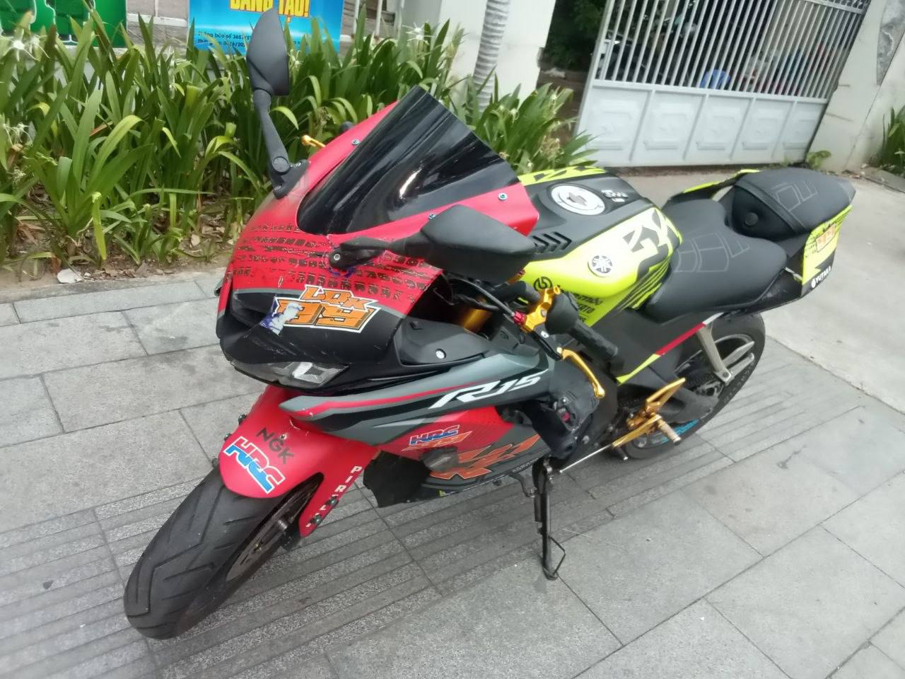 Фото 3: Продаётся спортивный мотоцикл Yamaha R15 V3 с внешними доработками