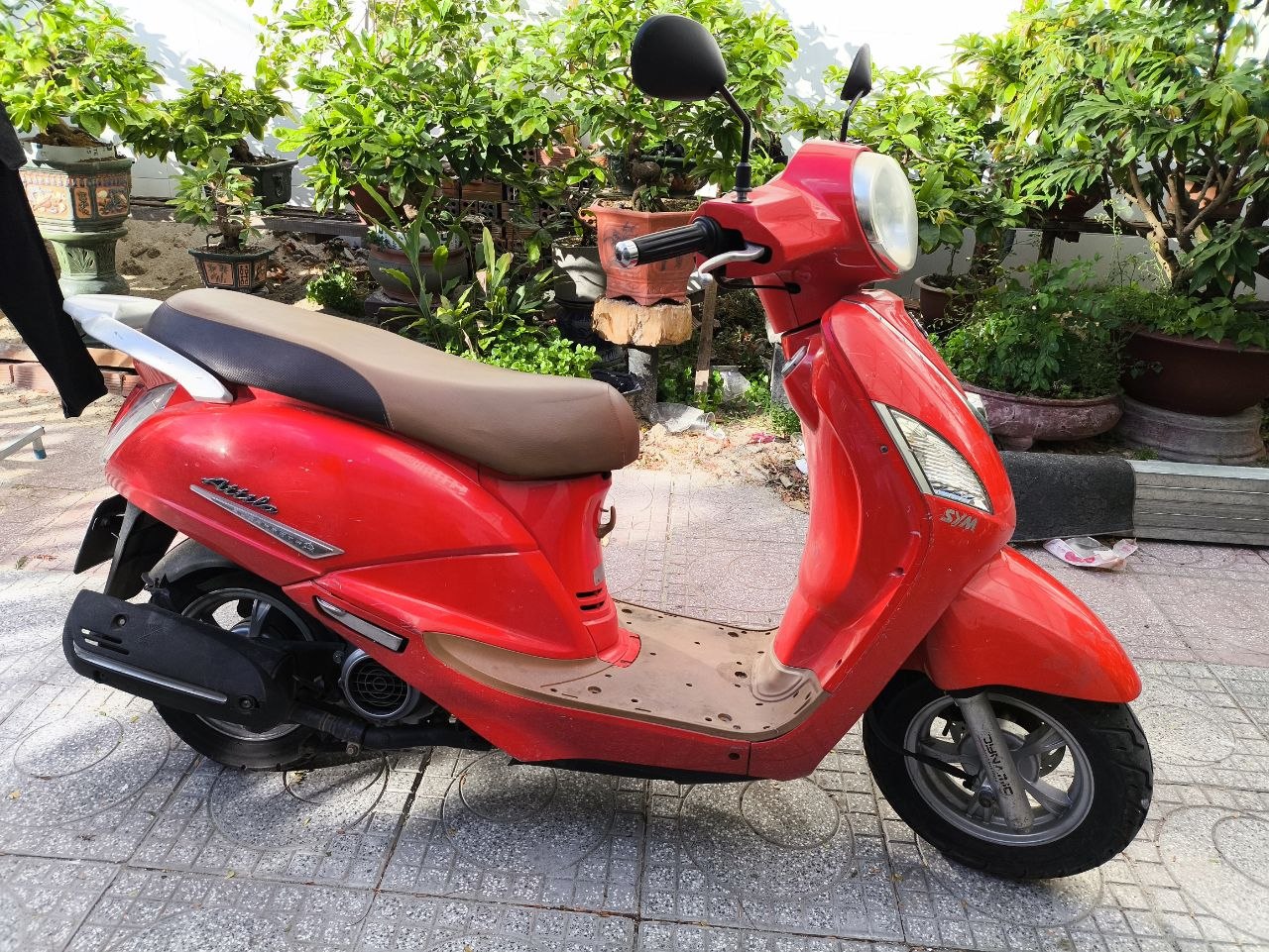Продаётся скутер SYM Attila 110cc в хорошем состоянии
