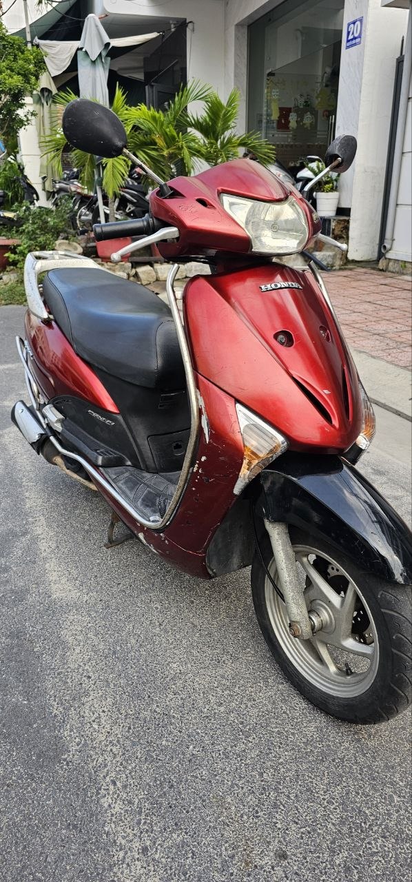 Фото 3: Срочно продаётся Honda Lead 108cc 2008 года