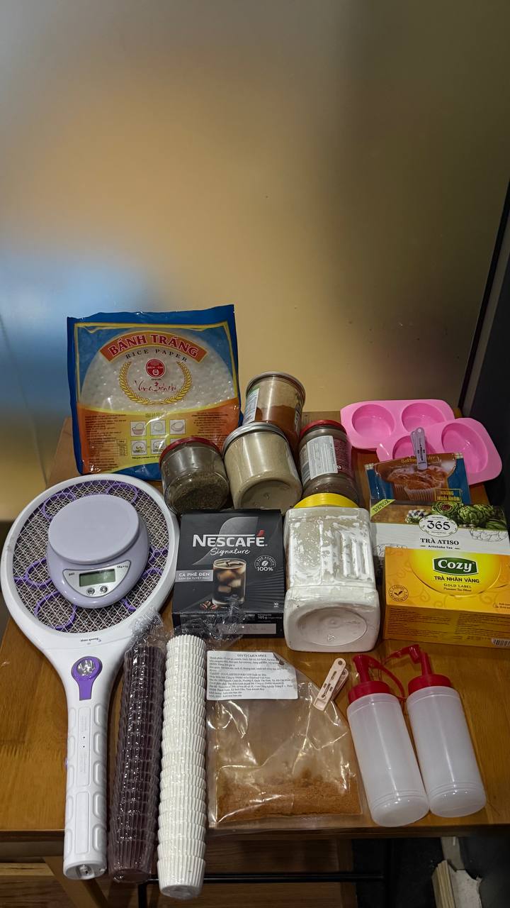 Продаётся набор из 18 предметов для кухни и дома