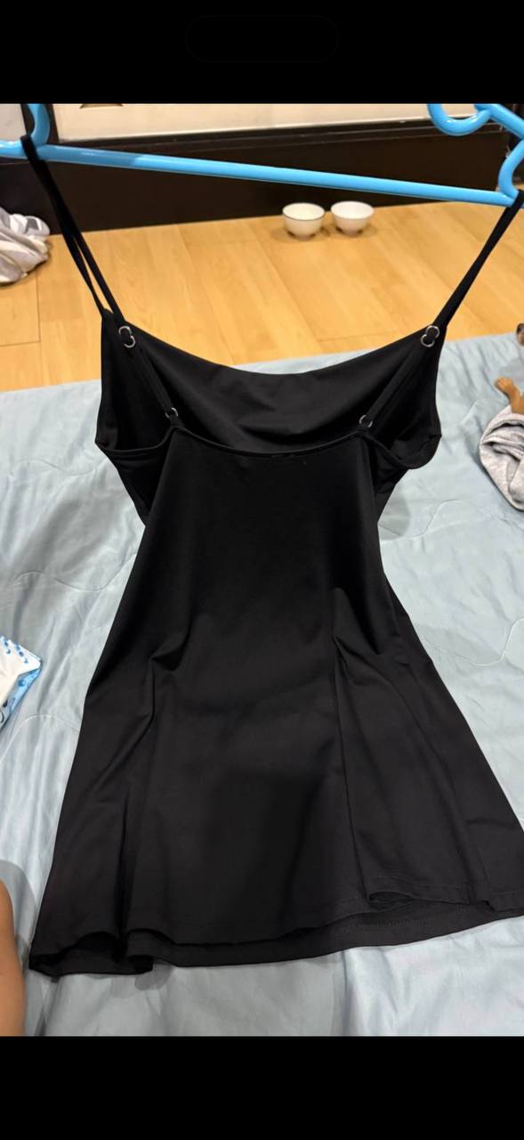 Фото 3: Продаются новые вещи: платье Zara за 300 000 (торг возможен), размер указан на бирке