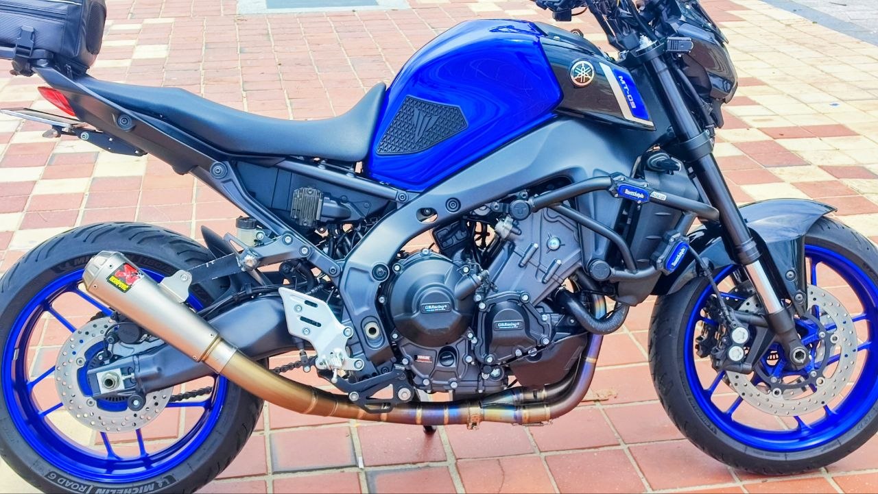 Фото 2: Продаётся Yamaha MT-09 2022 года выпуска, выехал из салона в июне…