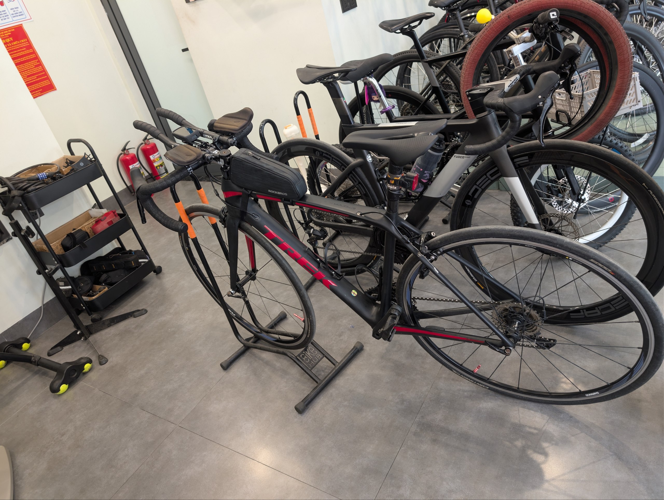 Фото 3: Продаётся гоночный велосипед Trek Emonda SL5 full carbon с триатлоновскими апгрейдами…