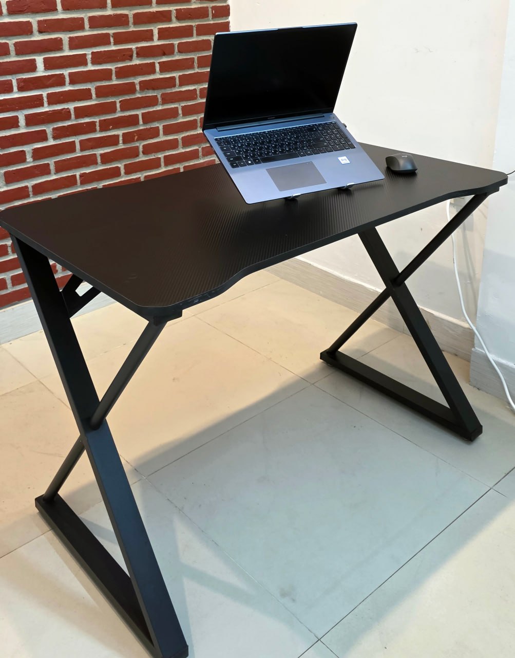 Фото 2: Компьютерный стол FWTDF Gaming Computer Desk Table, размеры 100×60×74…