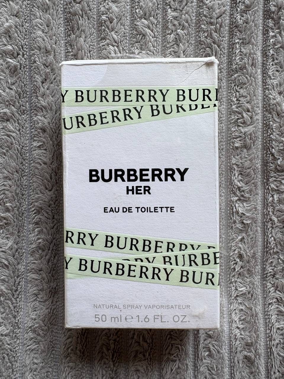 Продаётся оригинальный парфюм Burberry Her Eau de Toilette, флакон 50…