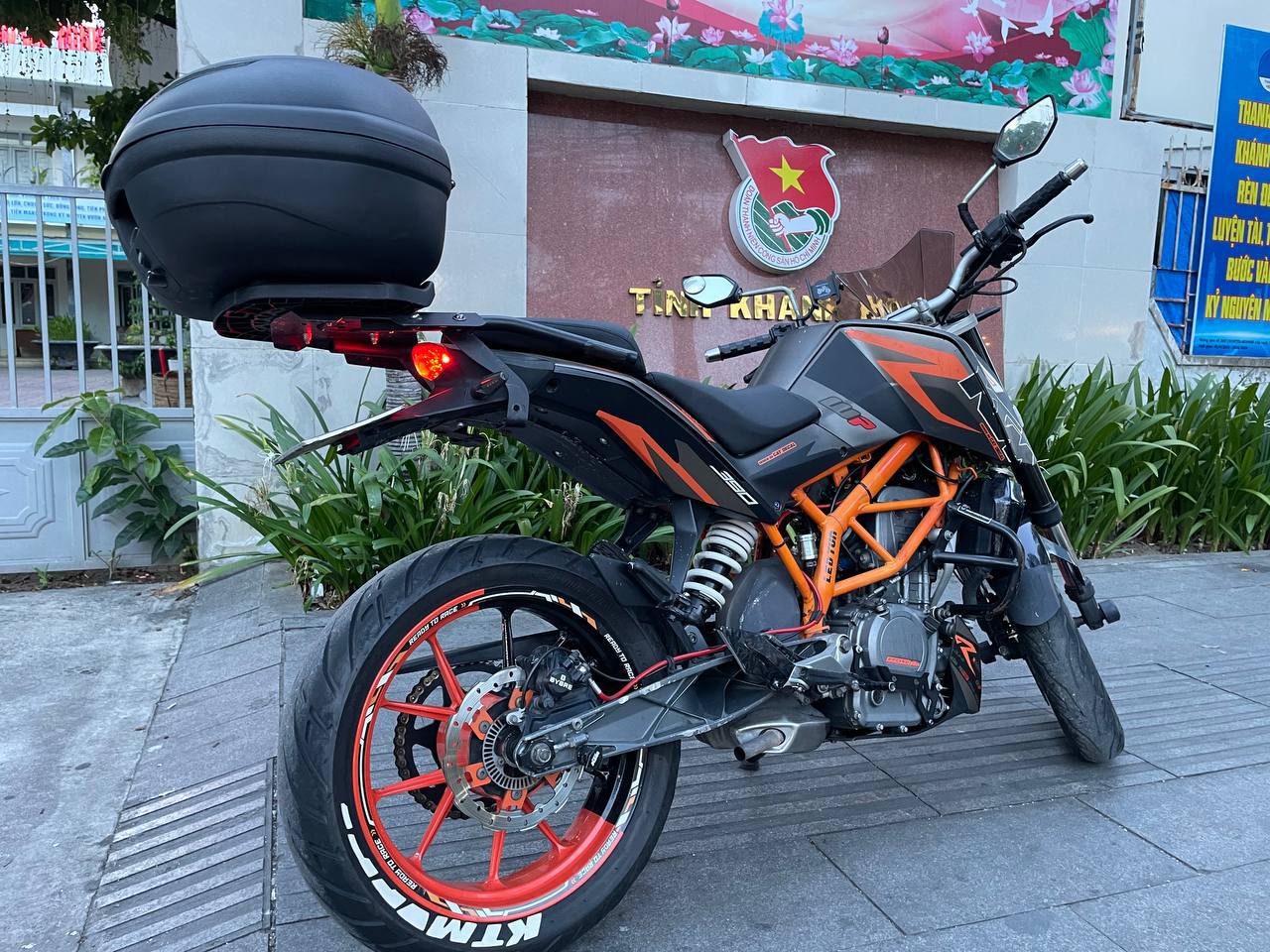 Фото 2: Продается KTM 390 Duke второго поколения 2019 года