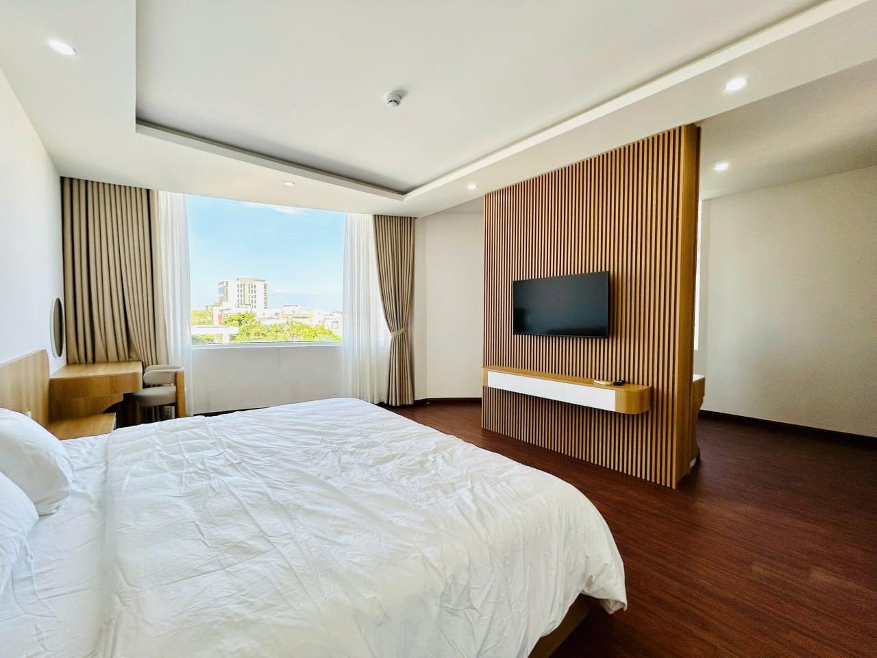 Фото 2: Просторная квартира с обслуживанием площадью 70-90 м² в районе My An…