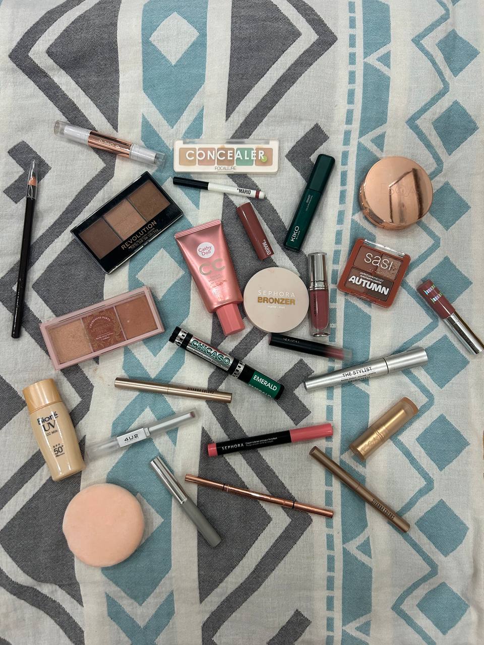 Продаётся большая коллекция косметики брендов Mario, MAC, Sephora, Seventeen, Sivanna…