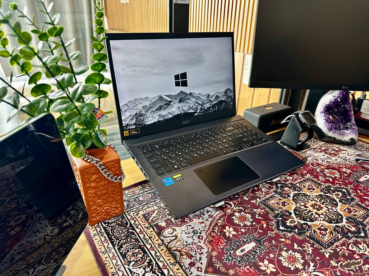 Продаётся игровой ноутбук Acer Aspire 7 A715-51G-51HN в полностью исправном состоянии.